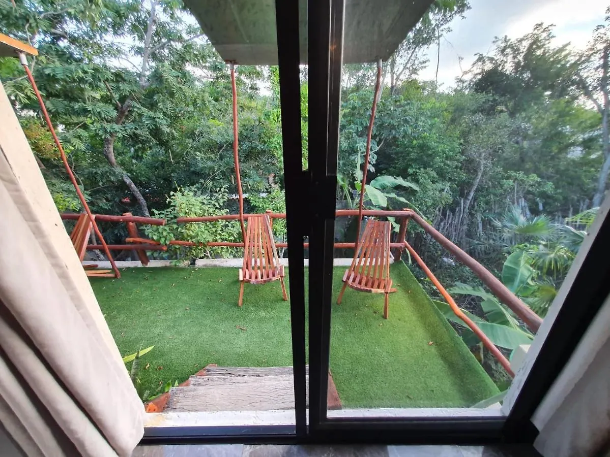Primitive Rooms Tulum Selfcheck-In Adults Only 2*,  México